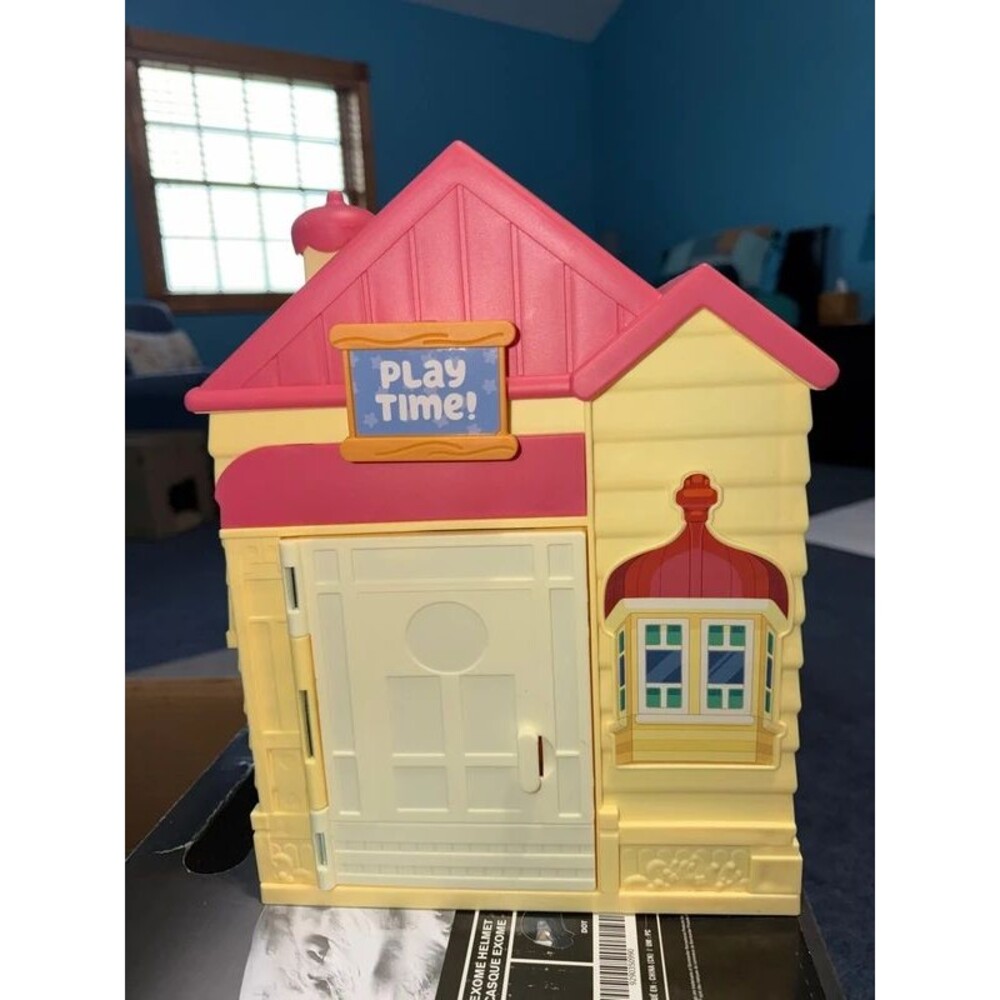 Bluey Playhouse